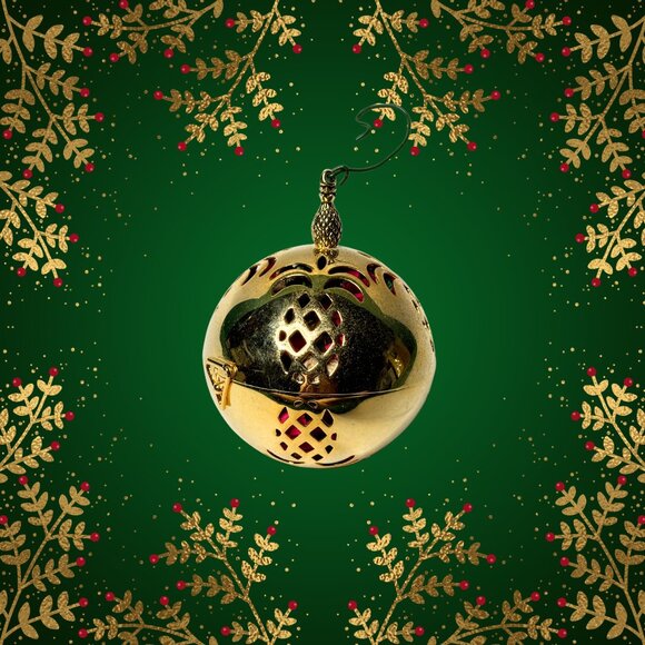 Lenox Pineapple Giving Ball Gold-tone Ornament with Potpourri - Picture 2 of 4